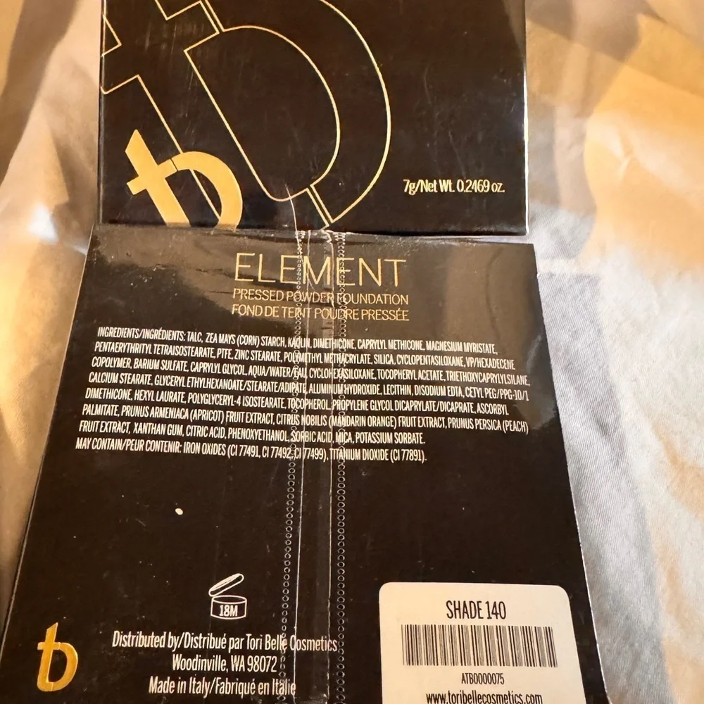 Element Pressed Powder Foundation Shade 140